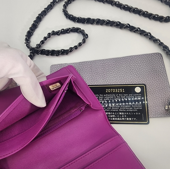 Chanel Boy Yen Wallet - Purple/Black Quilted Lambskin w/ removable chain (woc) - Picture 13 of 16